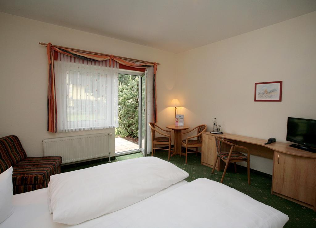 Ostseehotel Wustrow Wustrow  Pokój zdjęcie